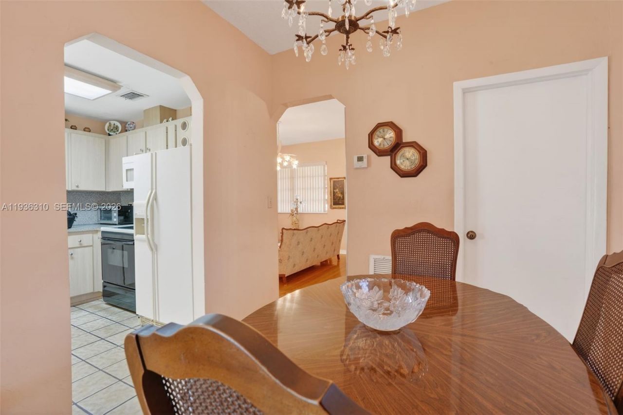 1633 SW 30th Ave, Miami, FL 33145 Photo