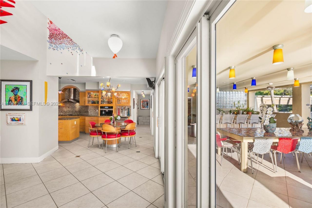 5343 Orduna Dr, Coral Gables, FL 33146 Photo