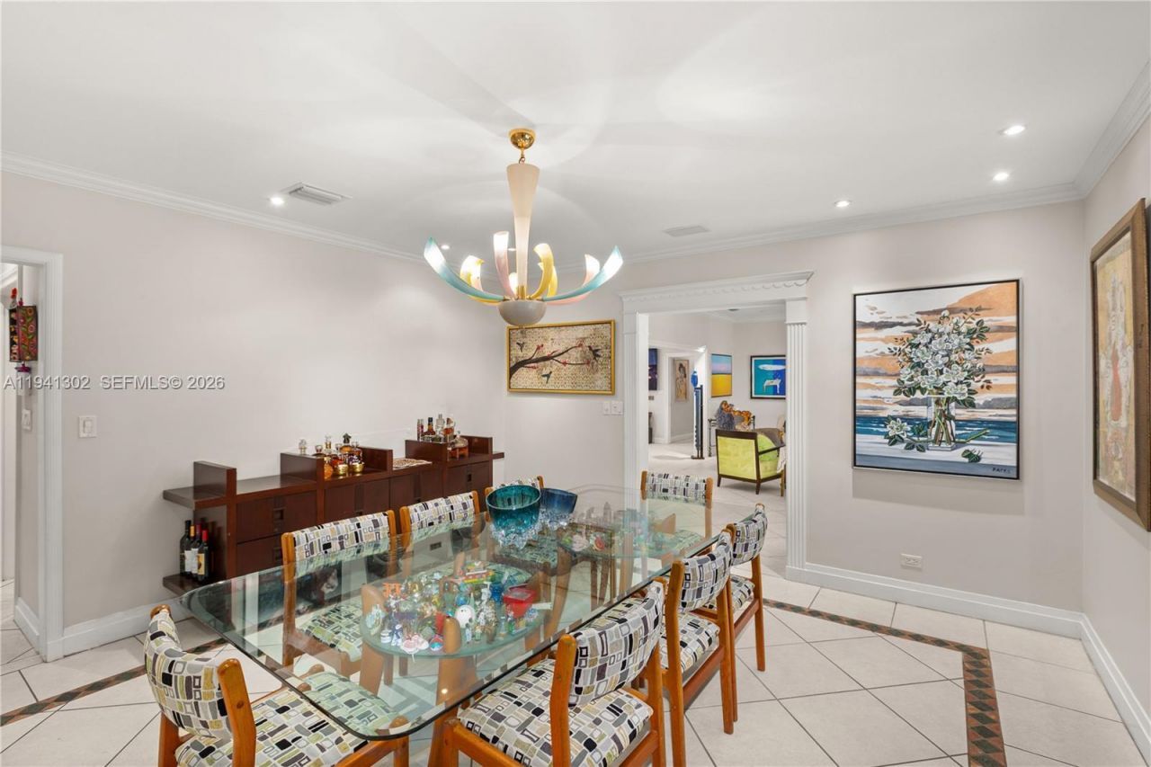 5343 Orduna Dr, Coral Gables, FL 33146 Photo