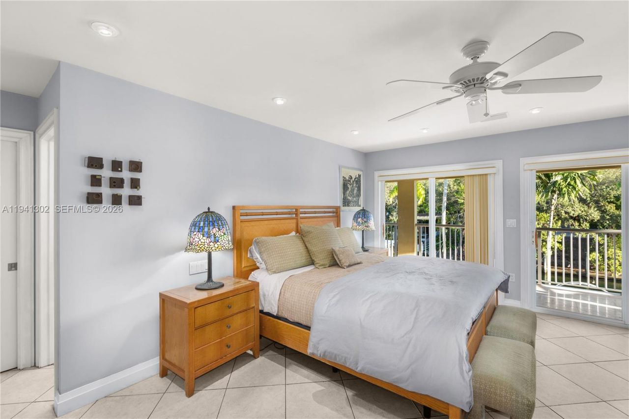 5343 Orduna Dr, Coral Gables, FL 33146 Photo