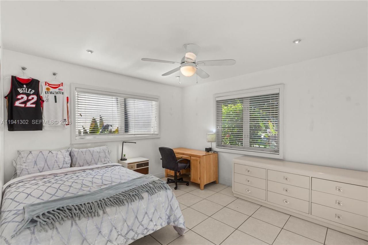 5343 Orduna Dr, Coral Gables, FL 33146 Photo