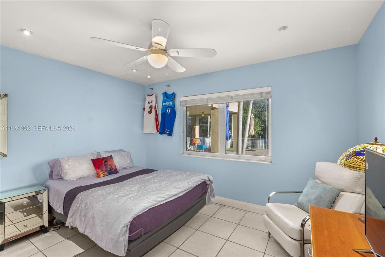 5343 Orduna Dr, Coral Gables, FL 33146 Photo