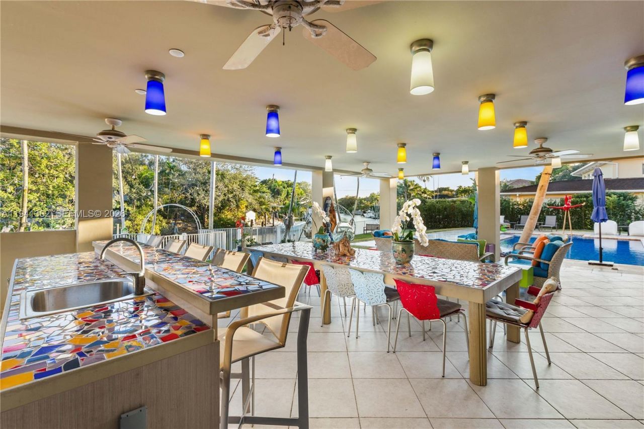 5343 Orduna Dr, Coral Gables, FL 33146 Photo