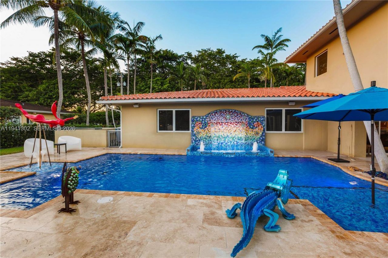 5343 Orduna Dr, Coral Gables, FL 33146 Photo