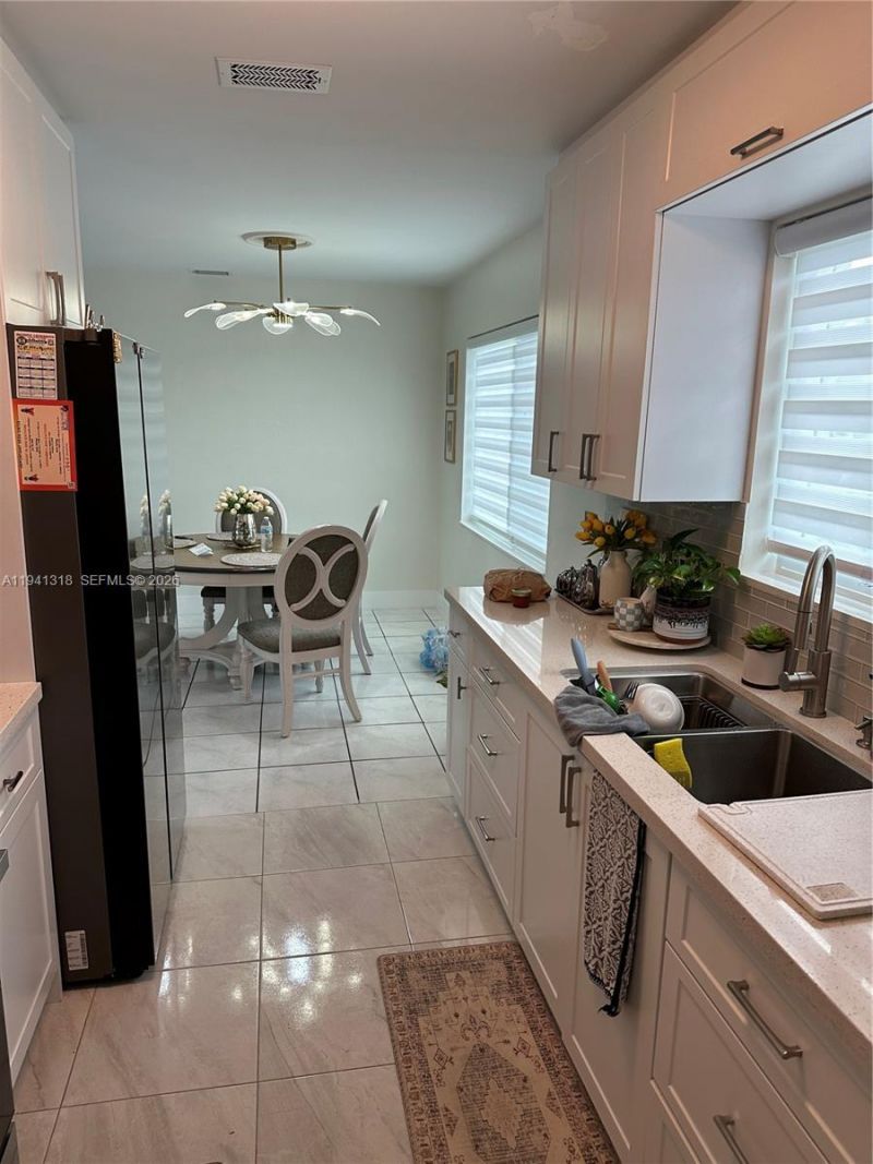 410 N 74th Ave, Hollywood, FL 33024 Photo
