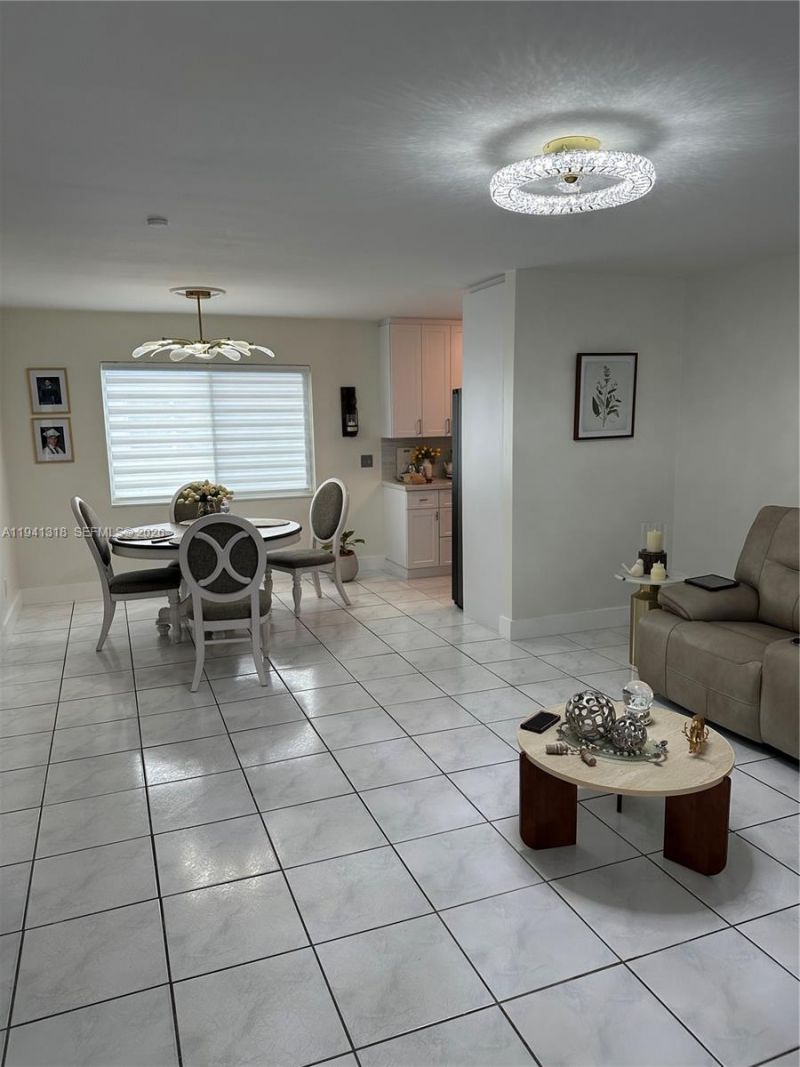 410 N 74th Ave, Hollywood, FL 33024 Photo