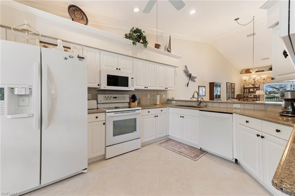 26450 Sunderland Dr , Unit 2206, Bonita Springs, FL 34135 Photo