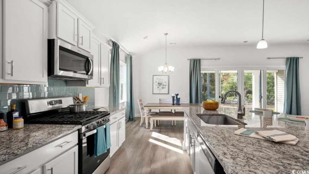 206 Bantry Ln. Photo 10