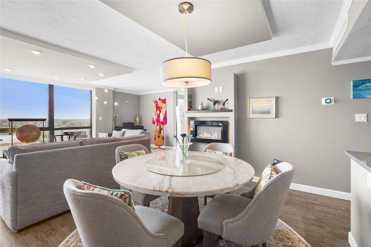 707 S Gulfstream Avenue, Unit 906, Sarasota, FL 34236 Photo