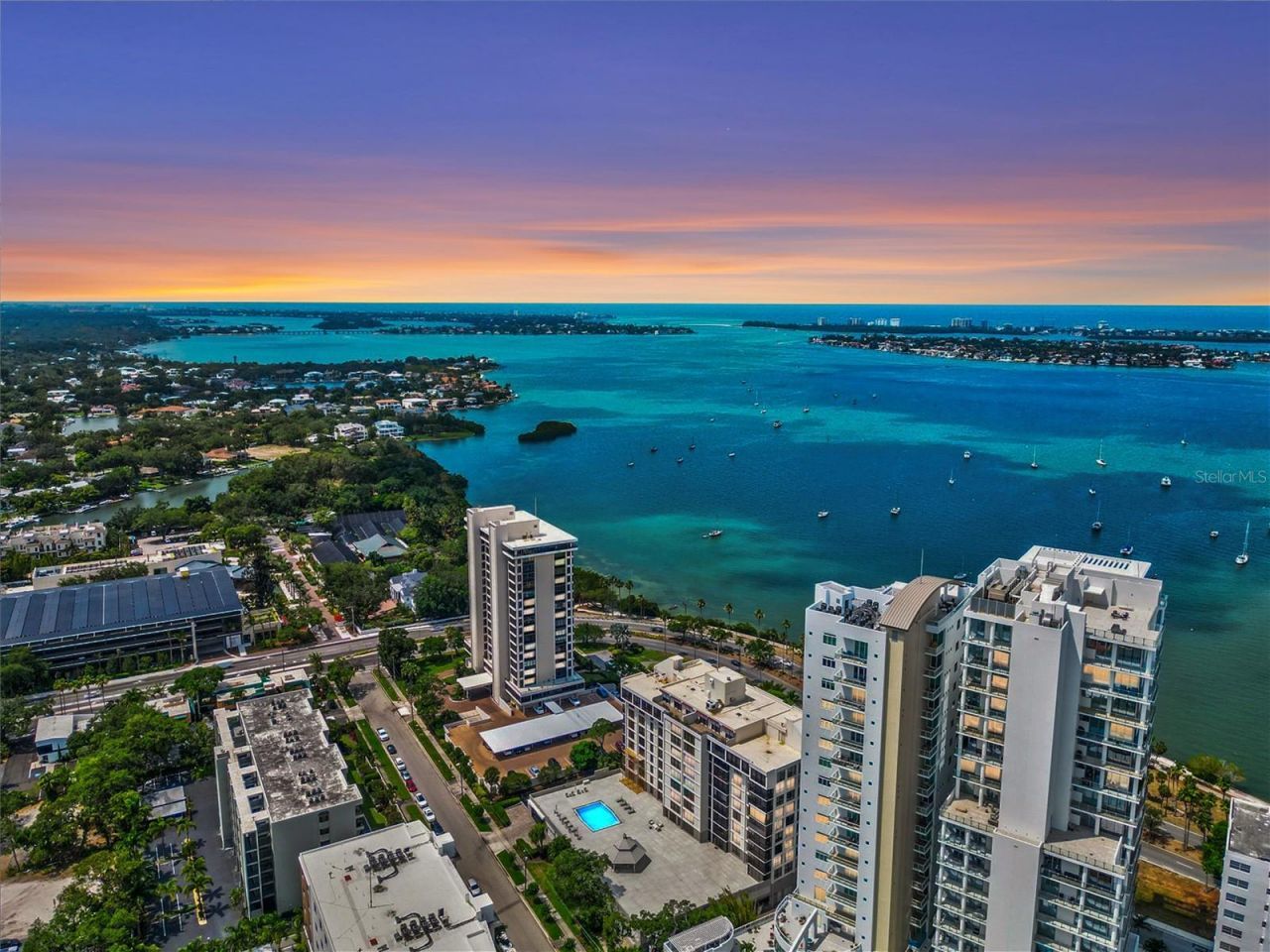 707 S Gulfstream Avenue, Unit 906, Sarasota, FL 34236 Photo