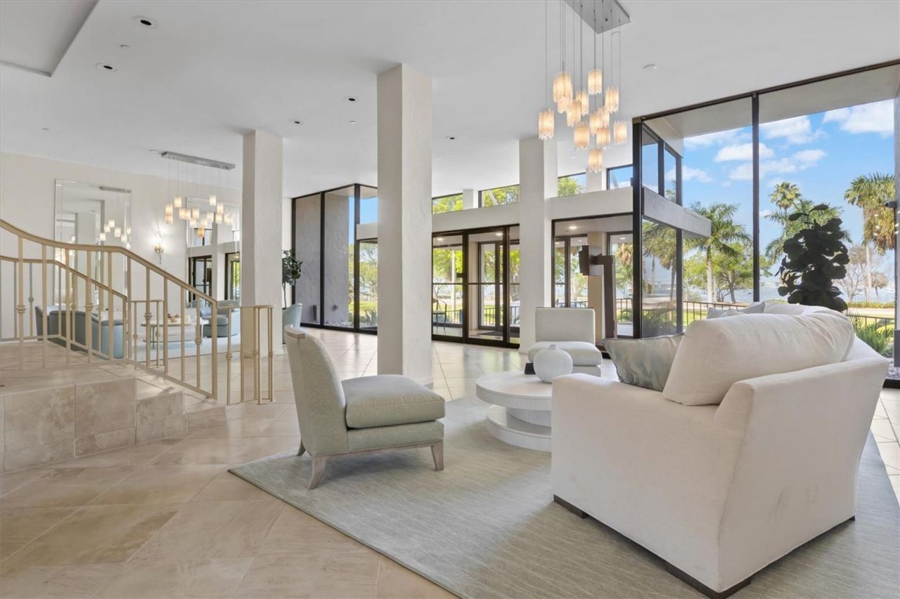 707 S Gulfstream Avenue, Unit 906, Sarasota, FL 34236 Photo