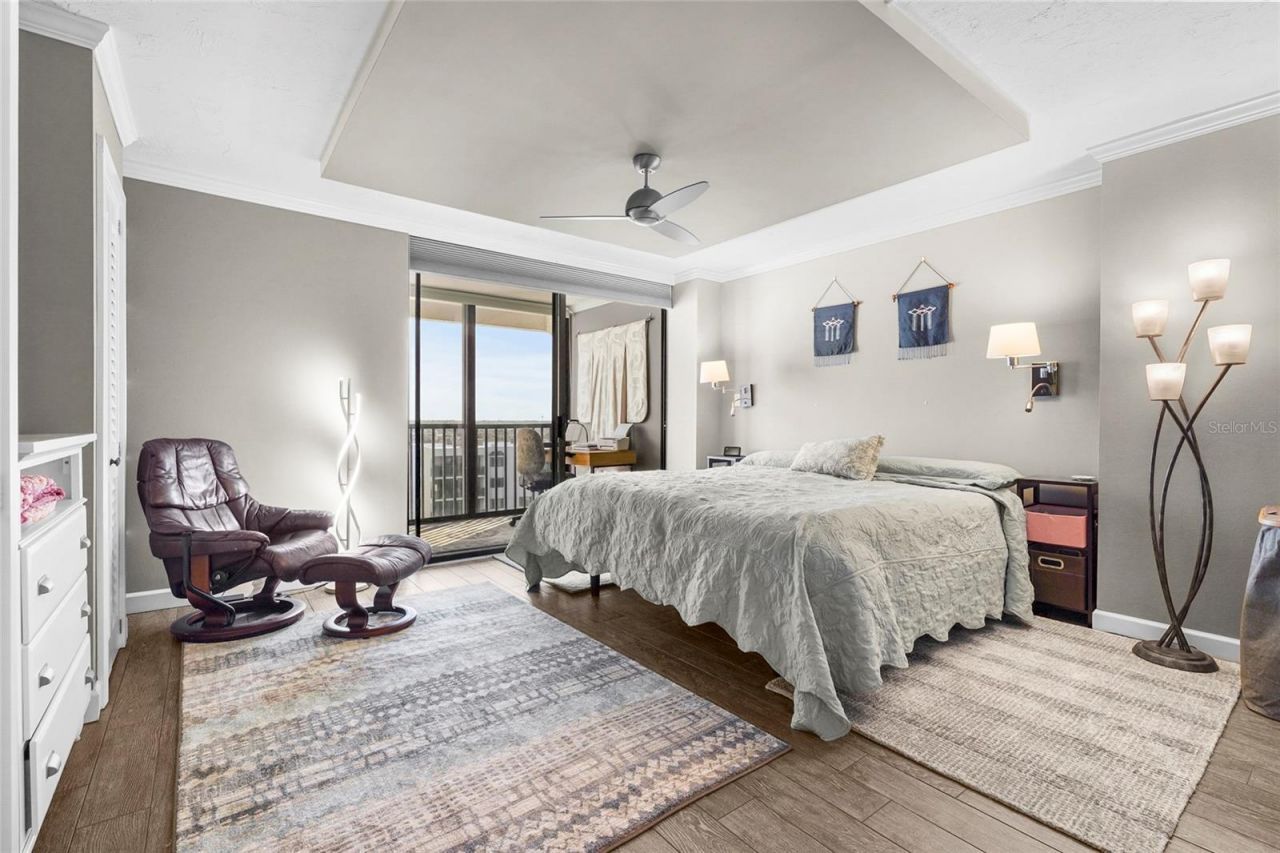 707 S Gulfstream Avenue, Unit 906, Sarasota, FL 34236 Photo