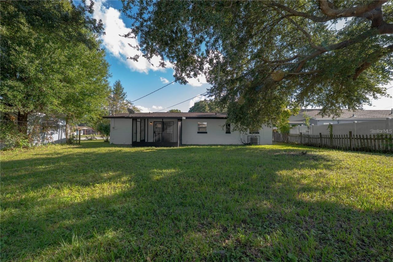 4605 Elmira Place, Orlando, FL 32811 Photo