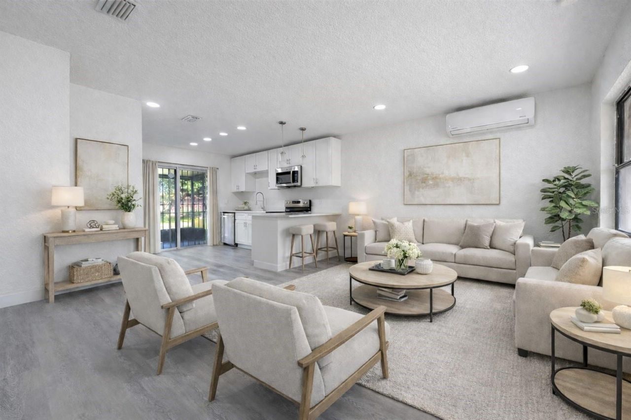 4605 Elmira Place, Orlando, FL 32811 Photo