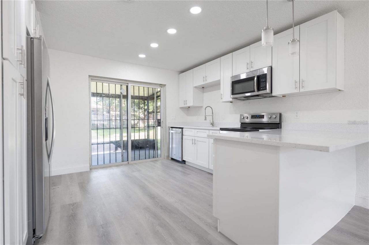 4605 Elmira Place, Orlando, FL 32811 Photo