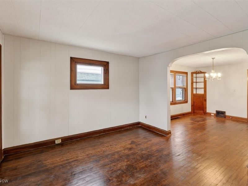 8204 Bancroft Avenue, Unit 8206, Cleveland, OH 44105 Photo 3