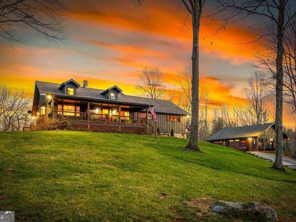 178 Arp Road, Mineral Bluff, GA 30559
