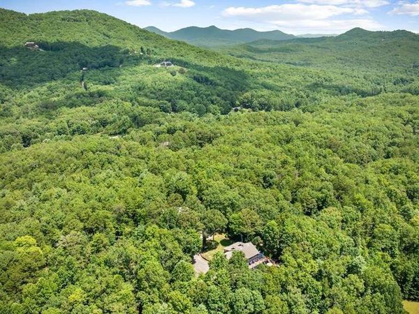 178 Arp Road, Mineral Bluff, GA 30559