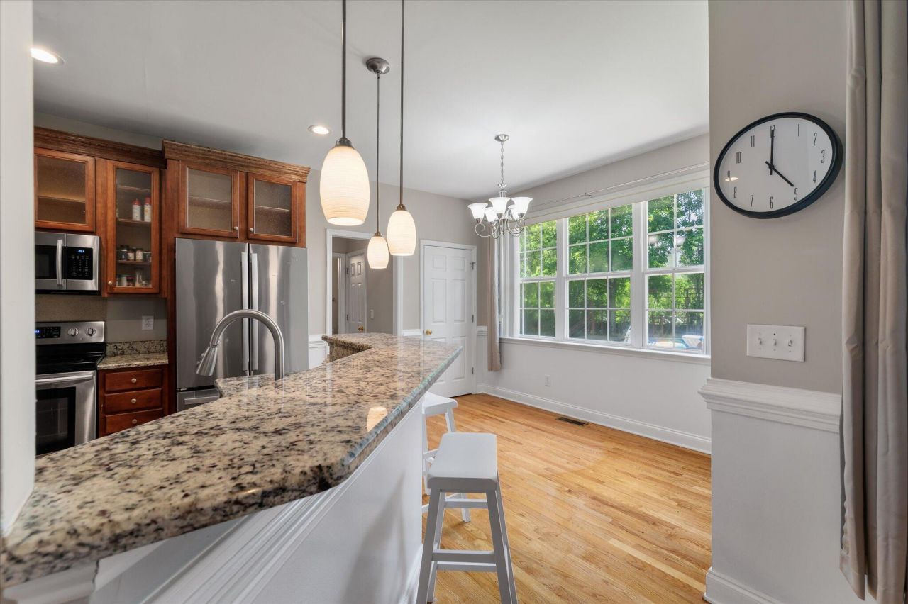 8320 Tyrian Path Photo 16