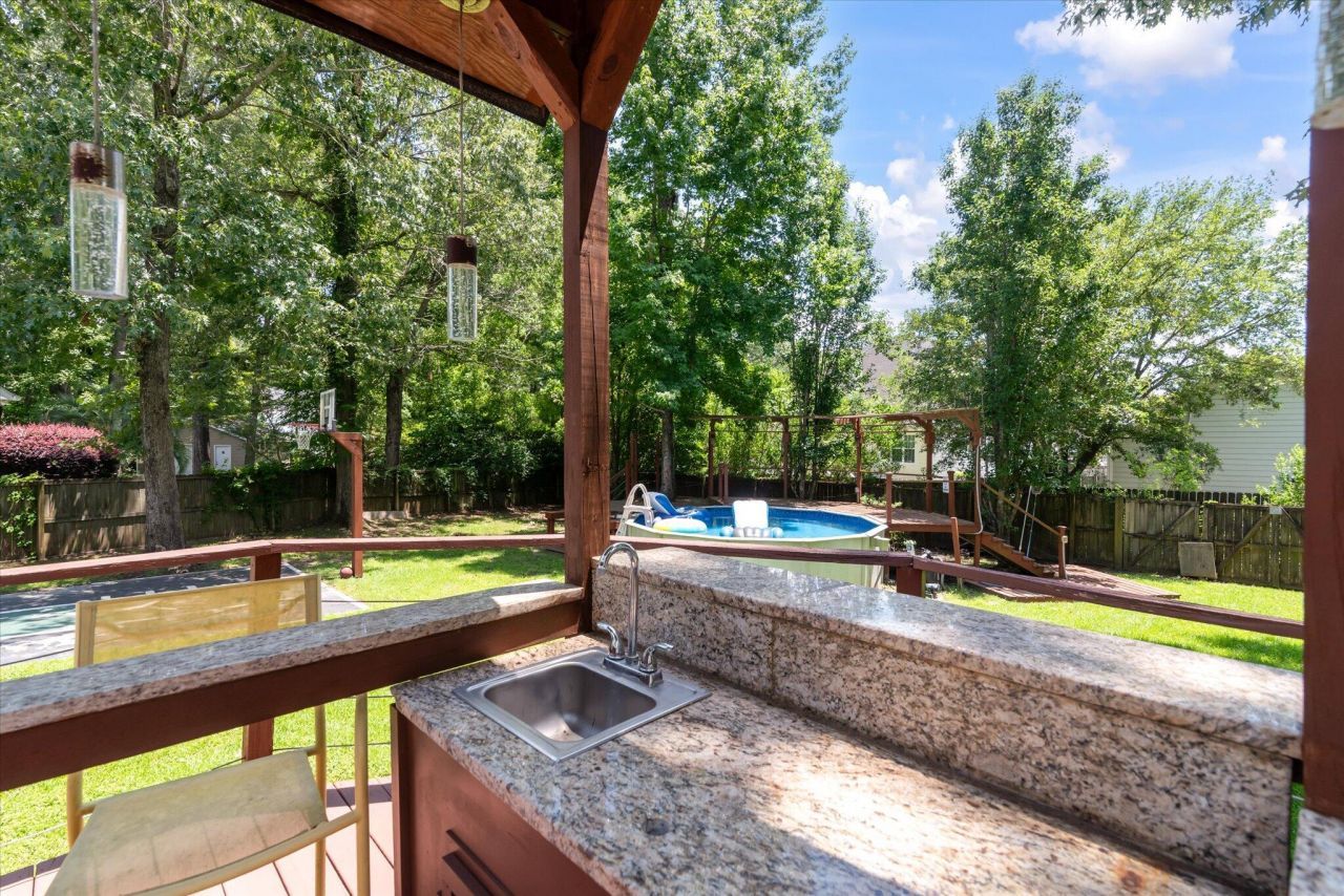 8320 Tyrian Path Photo 29