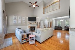 8320 Tyrian Path photo 4