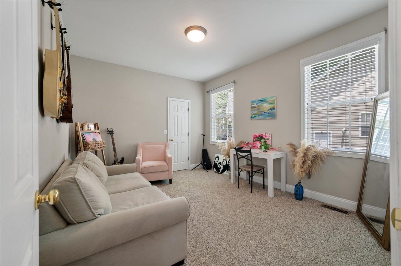 8320 Tyrian Path Photo 6