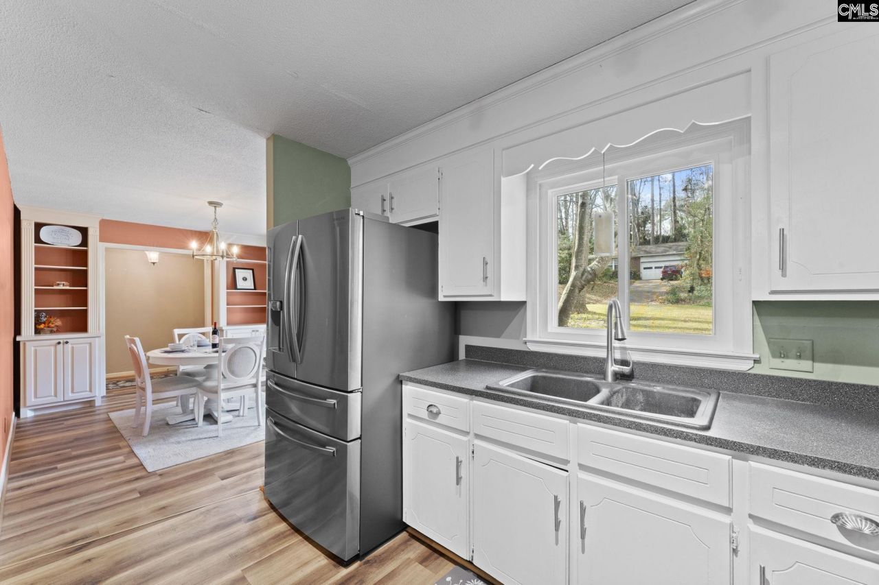 2828 Woodland Hills Street E Photo 5