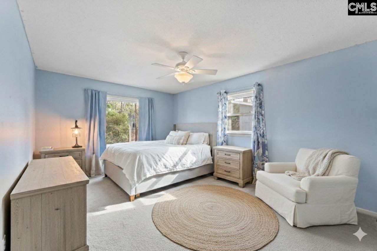 2828 Woodland Hills Street E Photo 9