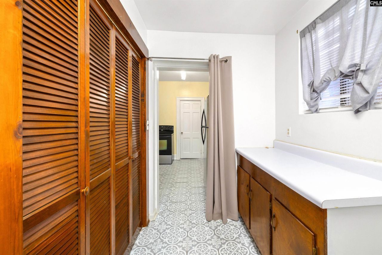 25 Baker Street Photo 20