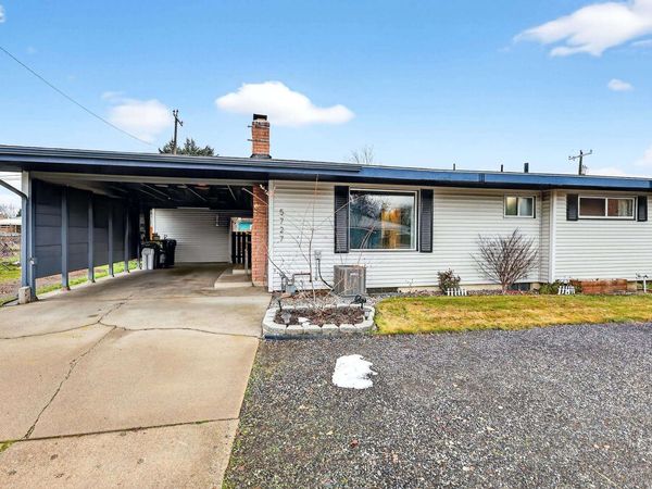 5727 N Maple St, Spokane, WA 99205
