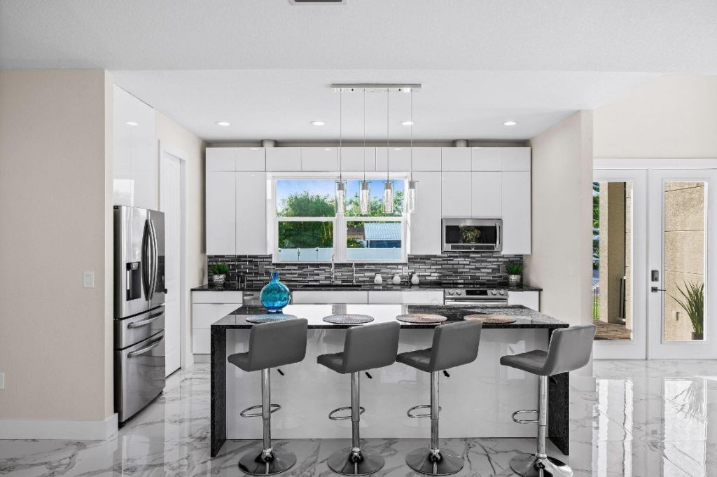 1371 Cumberland Road, Venice, FL 34293 Photo