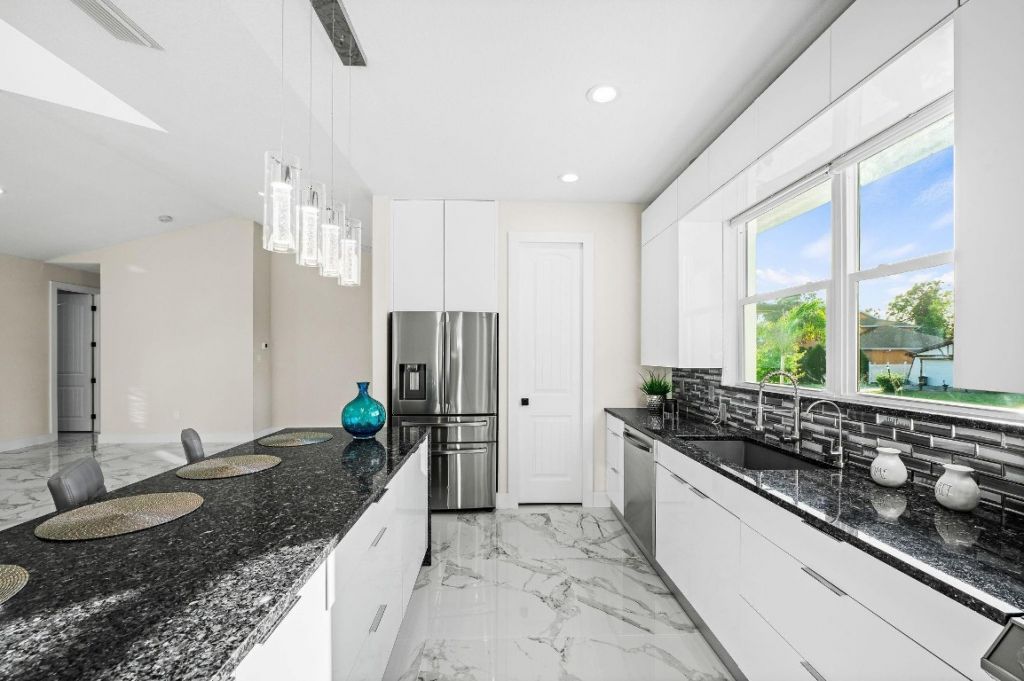 1371 Cumberland Road, Venice, FL 34293 Photo