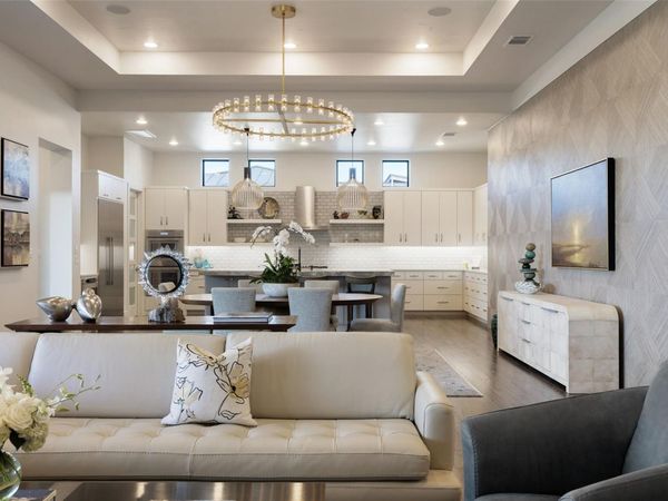 8408 CARRANZO DR, Austin, TX 78735