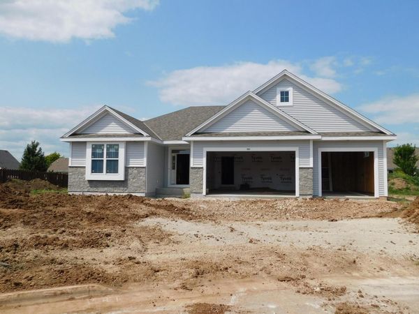 962 Horseshoe COURT, Belgium, WI 53004