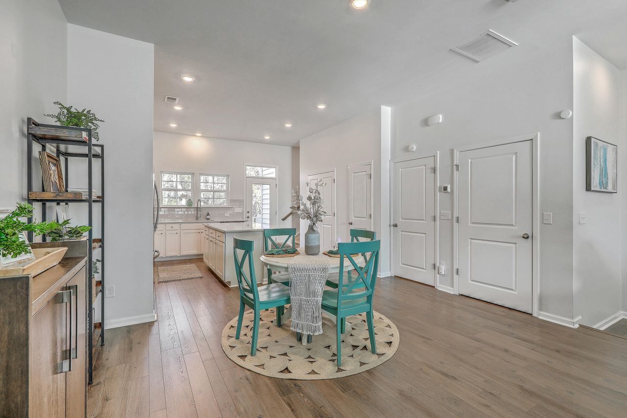 316 Spindlewood Way Photo 7