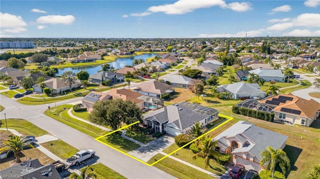 4505 Varsity Cir, Lehigh Acres, FL 33971 Photo