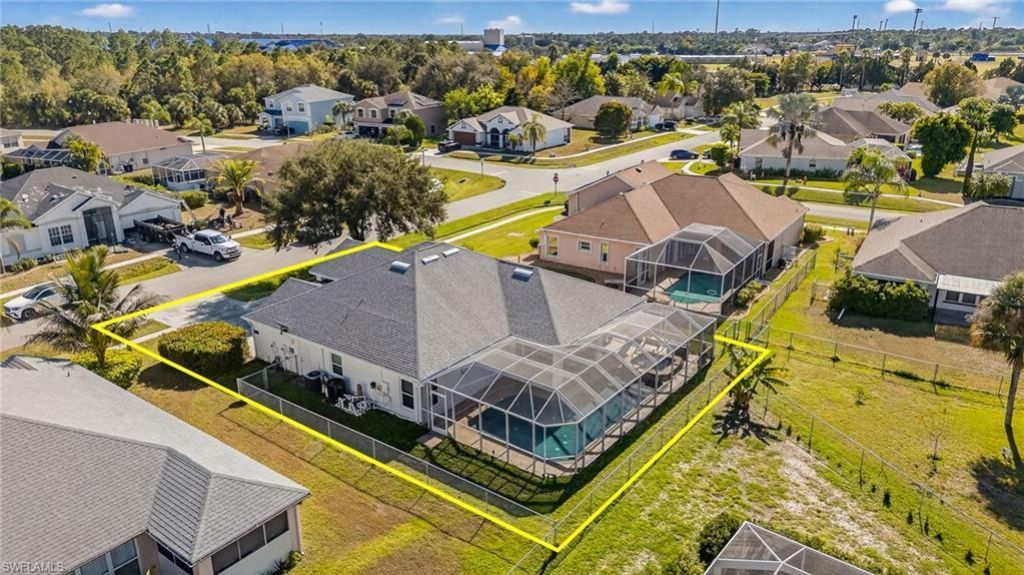 4505 Varsity Cir, Lehigh Acres, FL 33971 Photo