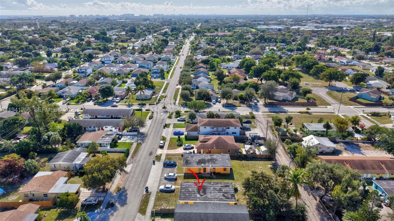 130 - 132 - 134 - 136 SW 8th Ave, Delray Beach, FL 33444 Photo