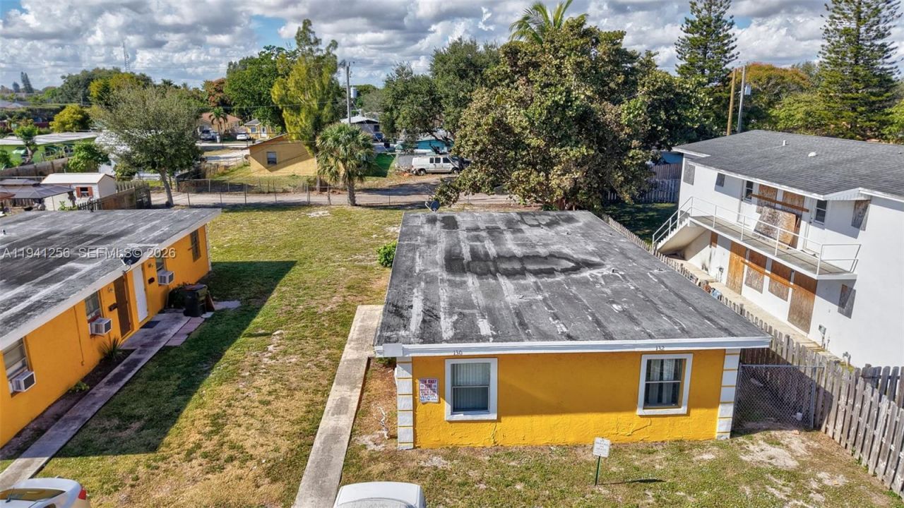 130 - 132 - 134 - 136 SW 8th Ave, Delray Beach, FL 33444 Photo