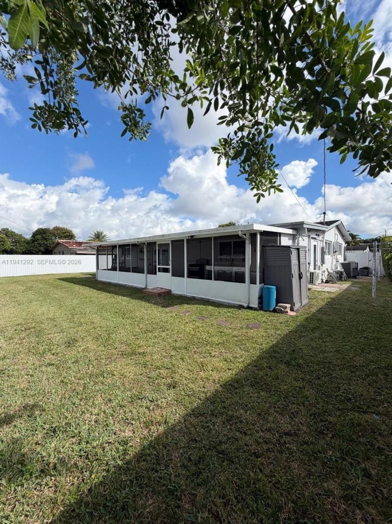 3030 SW 96th Ave, Miami, FL 33165 Photo