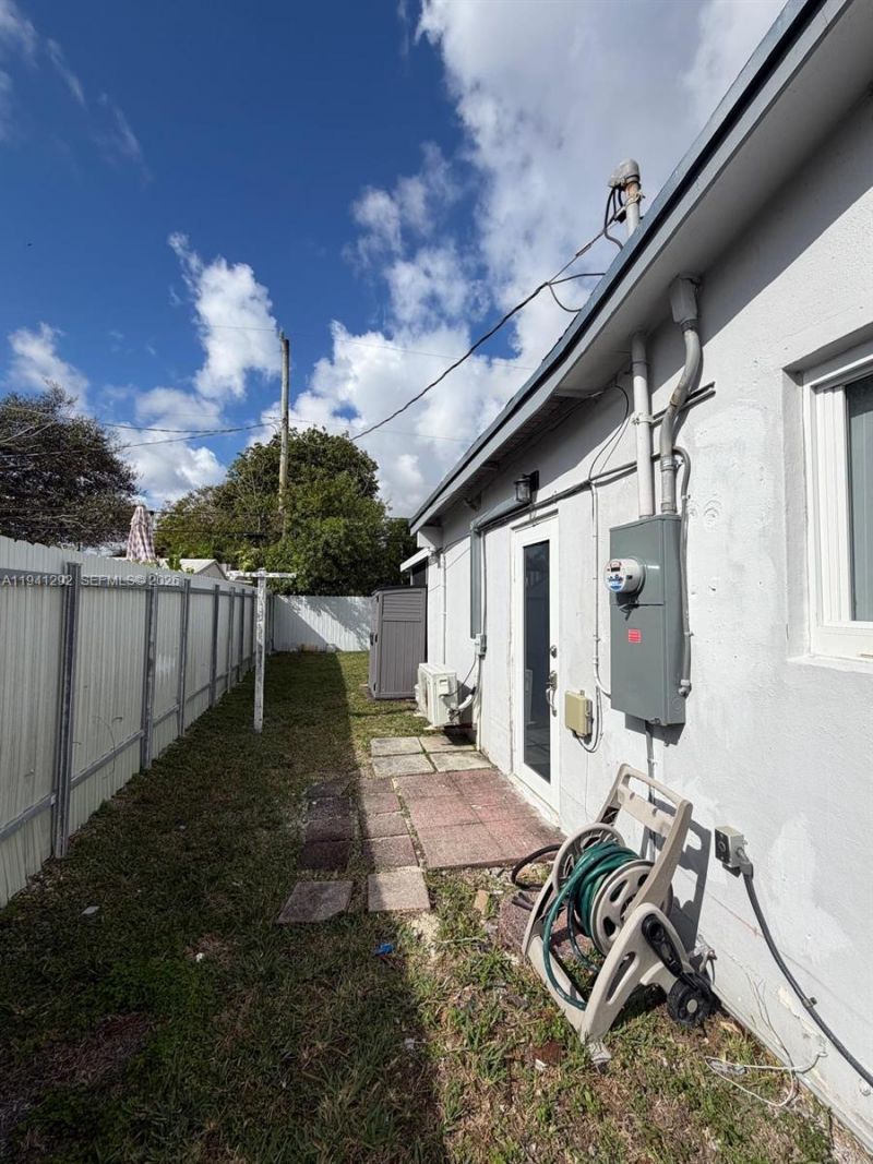 3030 SW 96th Ave, Miami, FL 33165 Photo