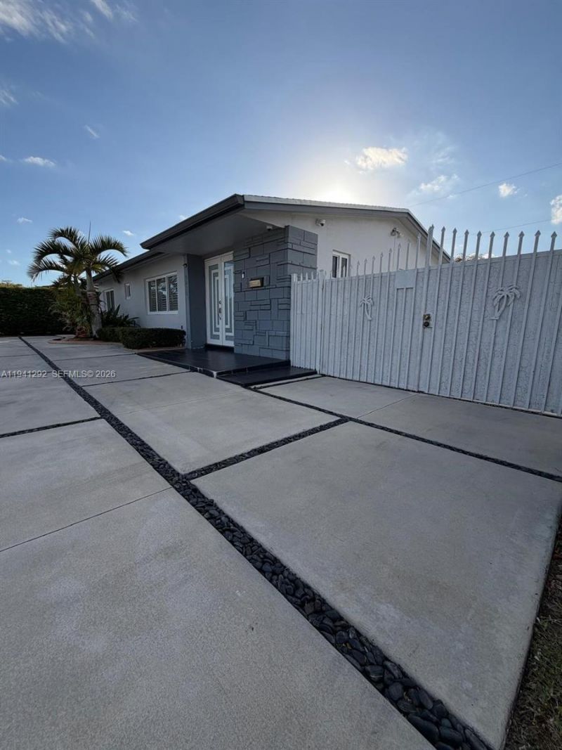 3030 SW 96th Ave, Miami, FL 33165 Photo