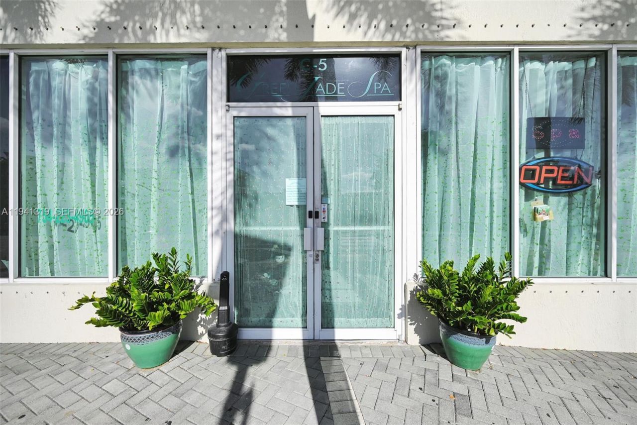 2301 Wilton Dr, Unit C5, Wilton Manors, FL 33305 Photo