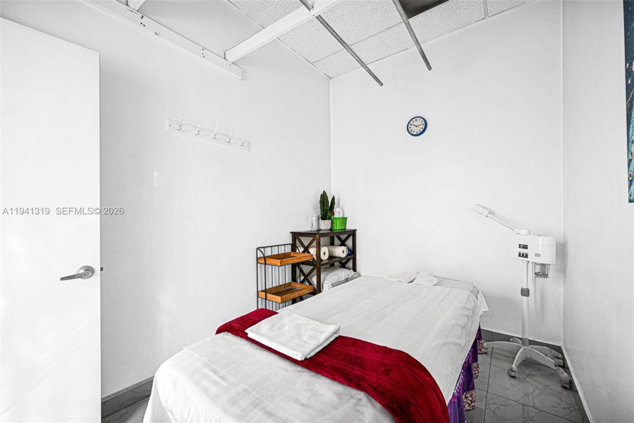 2301 Wilton Dr, Unit C5, Wilton Manors, FL 33305 Photo