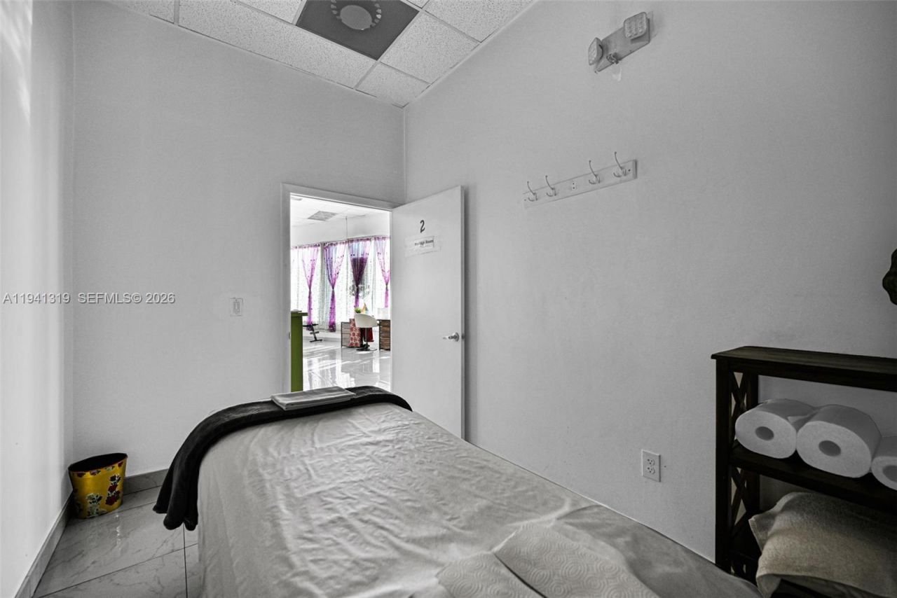 2301 Wilton Dr, Unit C5, Wilton Manors, FL 33305 Photo