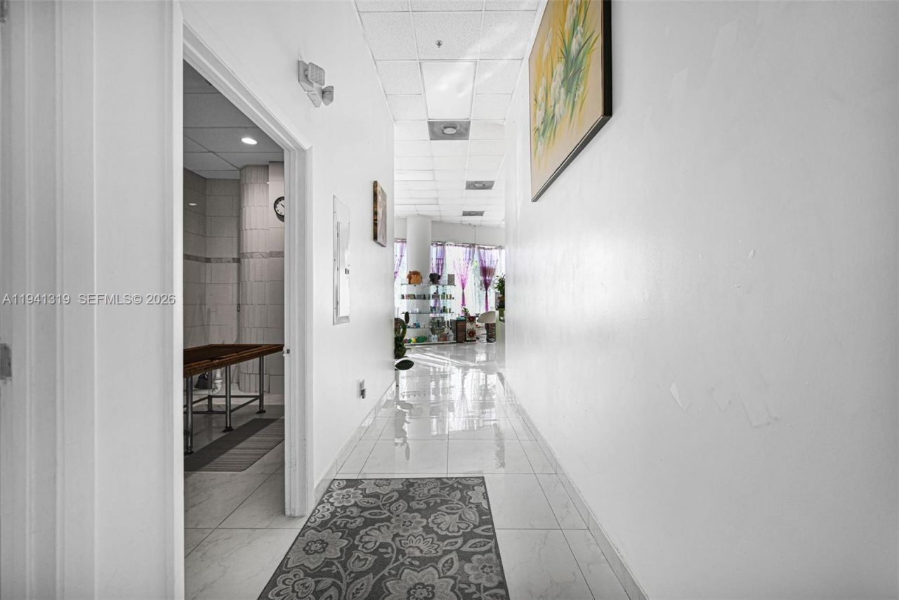 2301 Wilton Dr, Unit C5, Wilton Manors, FL 33305 Photo