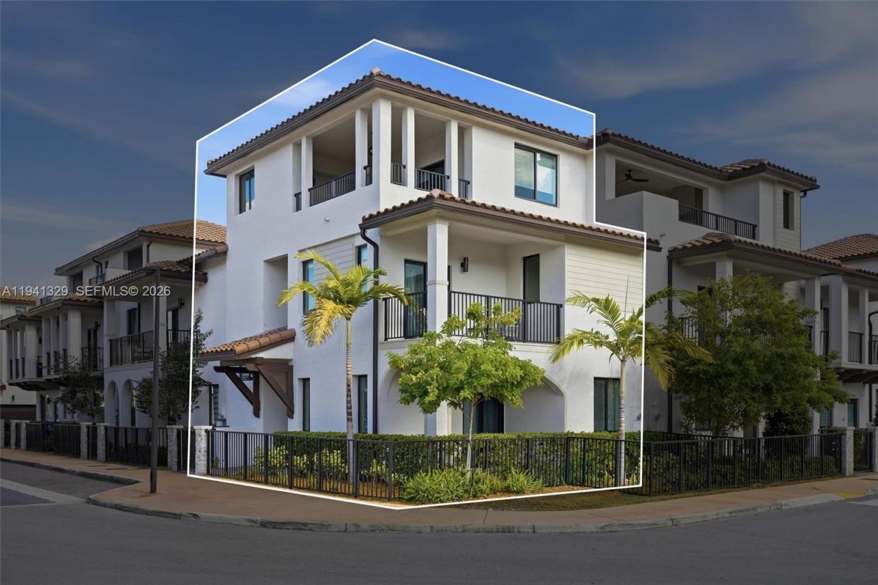 4250 NW 83rd Ave, Doral, FL 33166 Photo