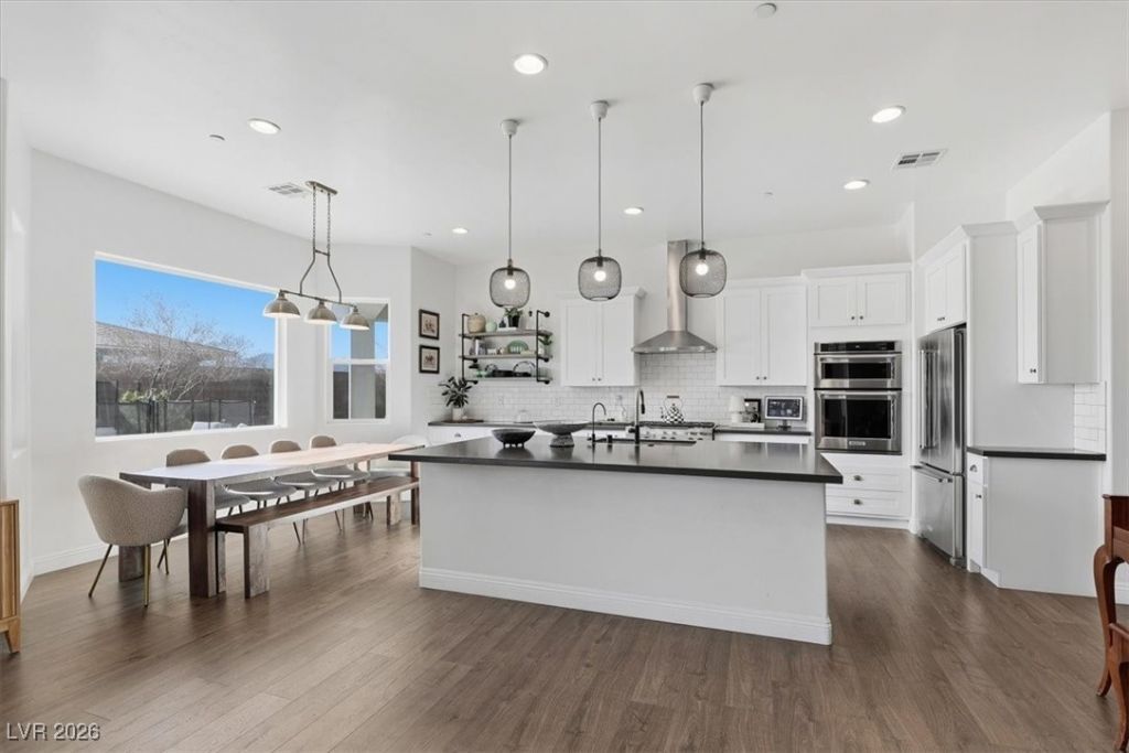 421 Emily Crossing Court, Henderson, NV 89015 Main Photo