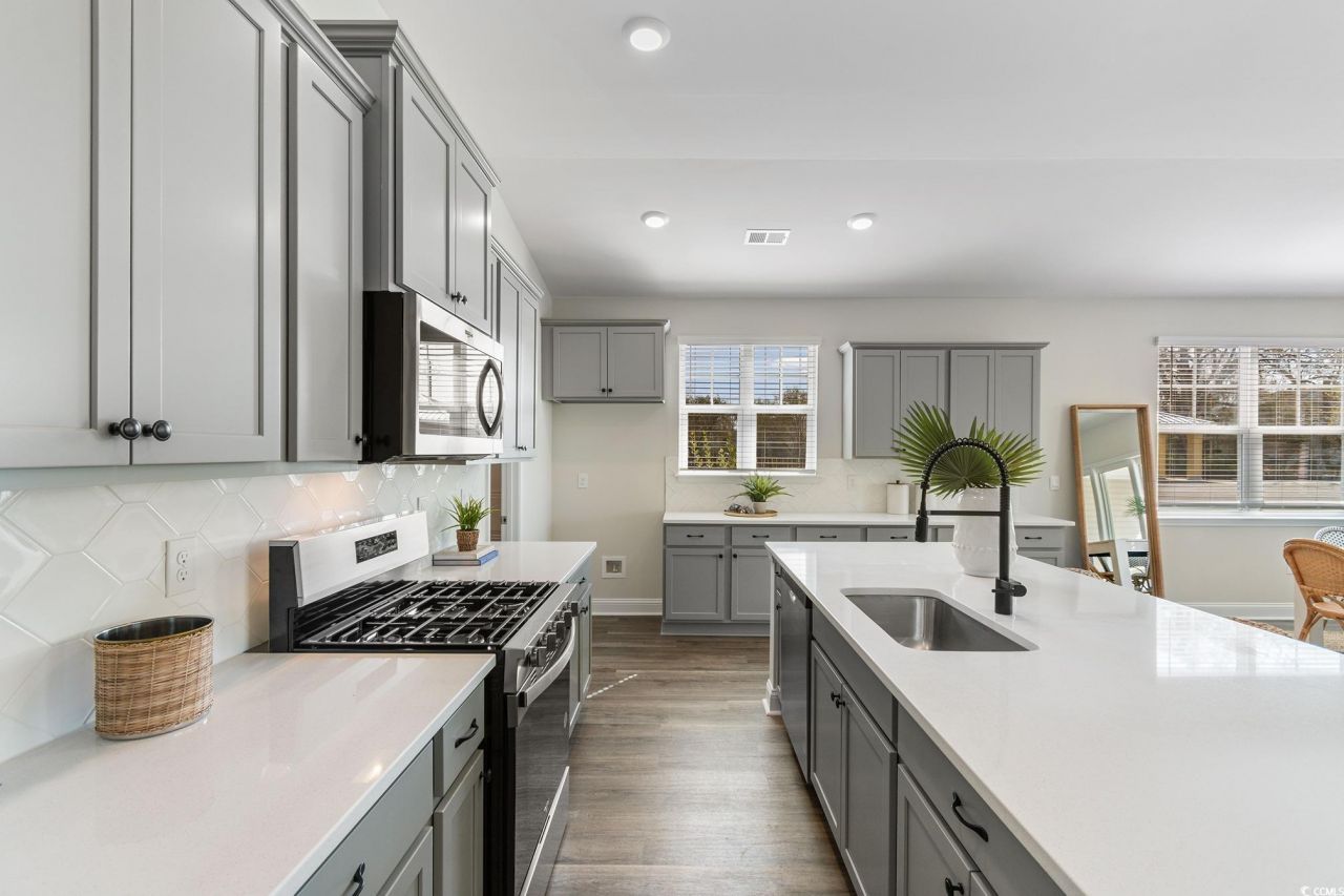 210 Bantry Ln. Photo 7