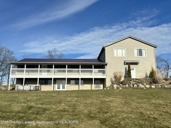 9828 Pheasant Ridge Drive, Portland, MI 48875